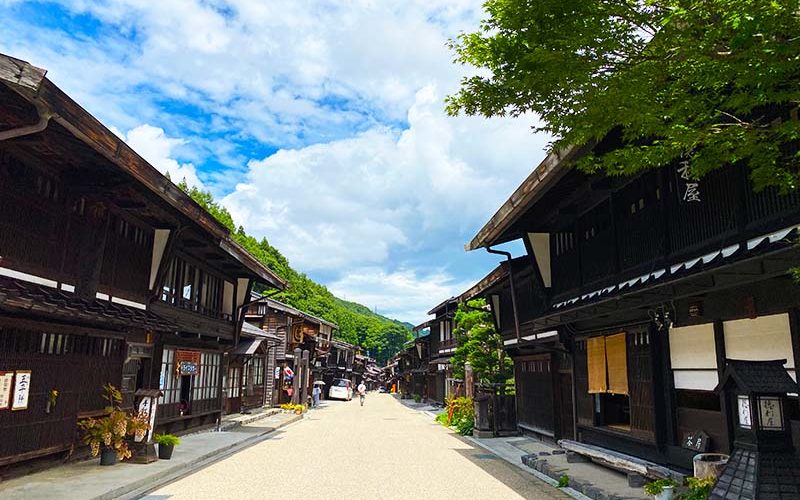 宿場町の面影残る「奈良井宿」を散策して江戸時代にタイムスリップ
